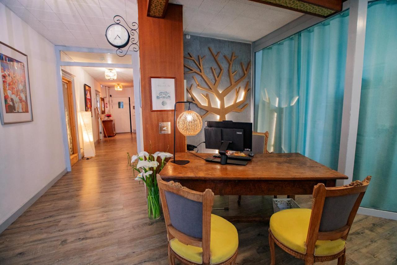 Hostellerie Du Parc Cambo-les-Bains Ngoại thất bức ảnh