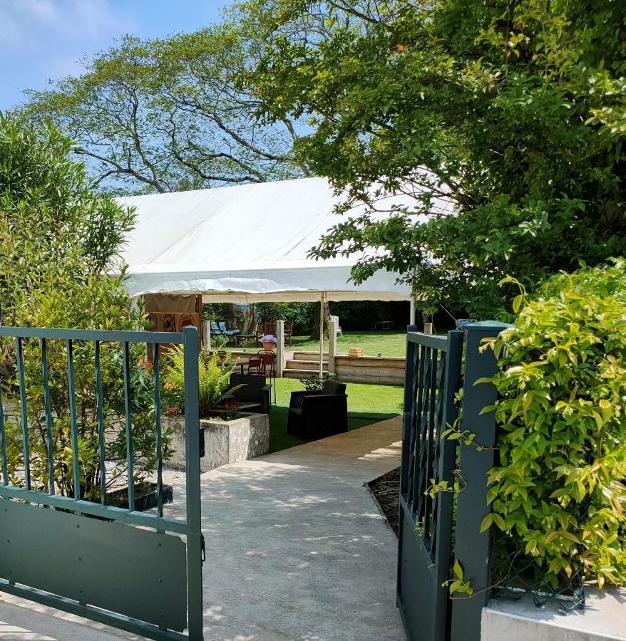 Hostellerie Du Parc Cambo-les-Bains Ngoại thất bức ảnh
