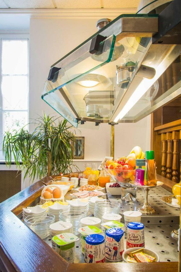 Hostellerie Du Parc Cambo-les-Bains Ngoại thất bức ảnh